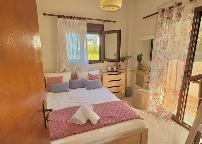 Сasa de vacaciones Summer Sanctuary -180m From The Sea In The Center