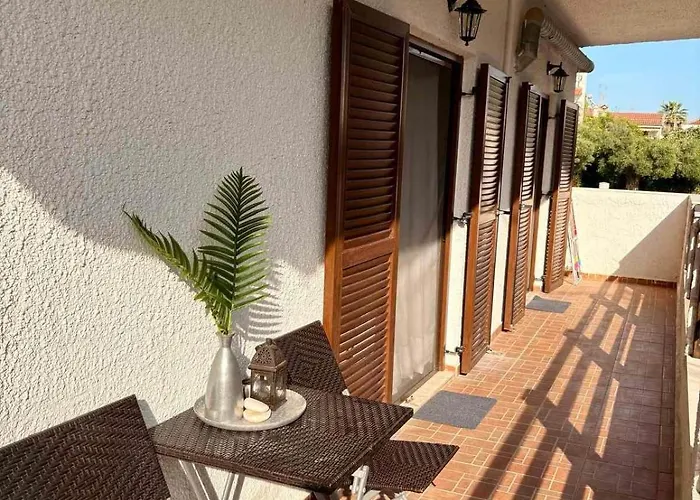 Сasa de vacaciones Summer Sanctuary -180m From The Sea In The Center