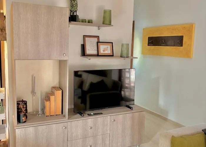 Summer Sanctuary -180m From The Sea In The Center